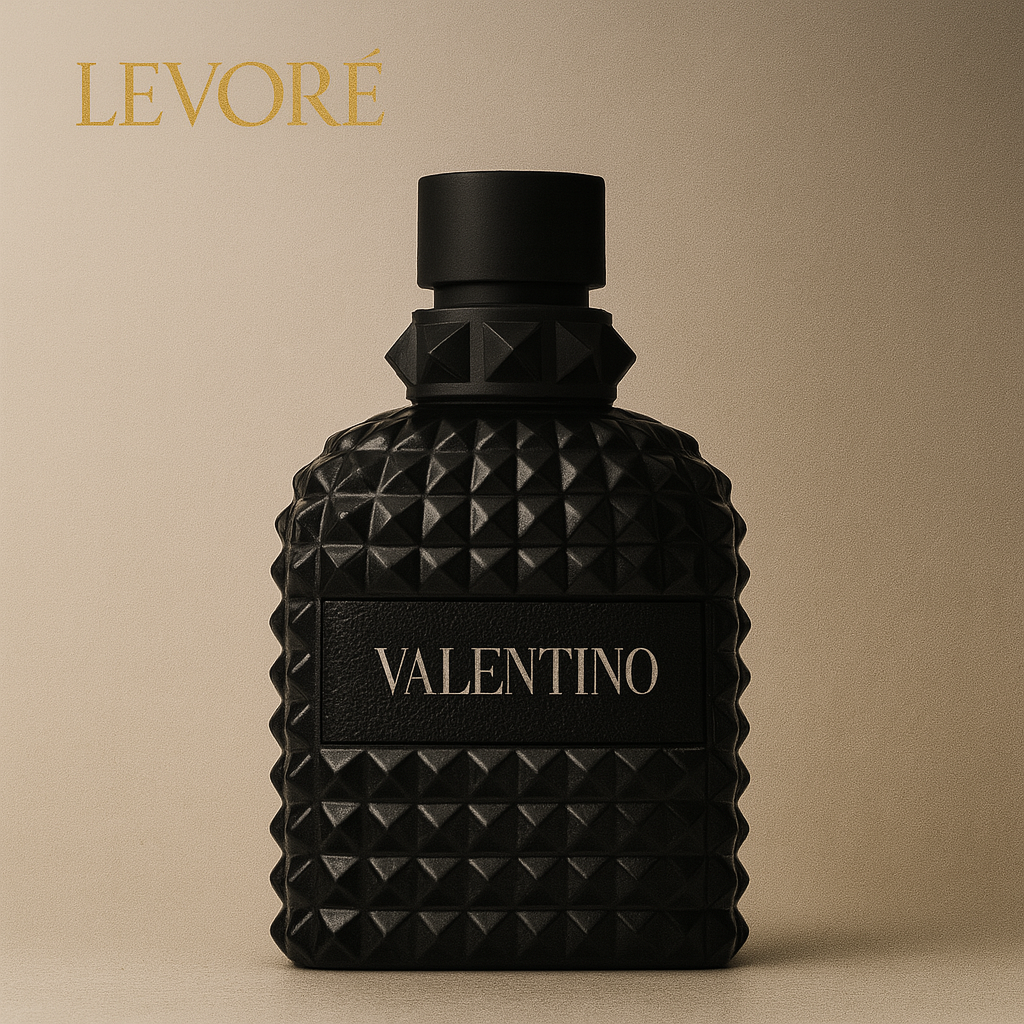 VALENTINO BORN IN ROMA RENDEZ-VOUS ROCKSTUD NOIR